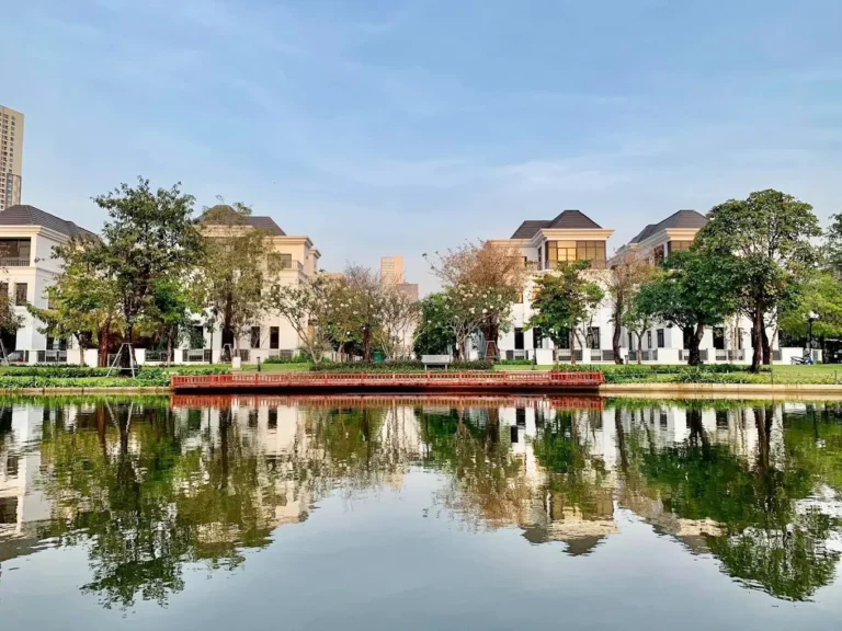 villa-landmark81